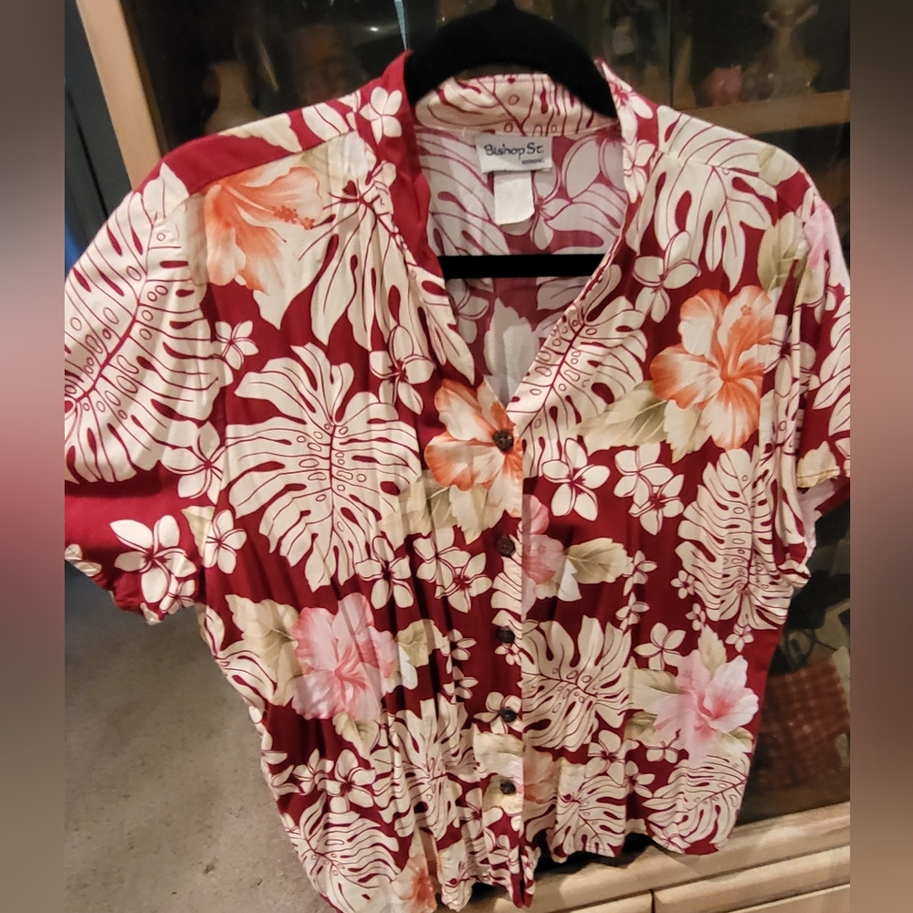 Hawaiian Shirt Bishop St